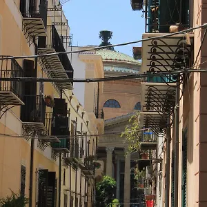 https://amuni-palermo.sicilyhotelsitaly.net